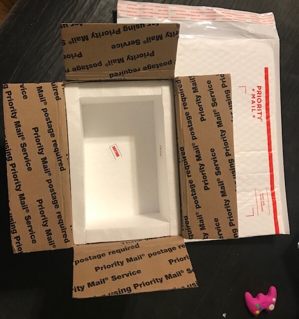 36 Styrofoam Liners Fit Padded Flats Rate USPS Envelope Live Fish Insul. Packing