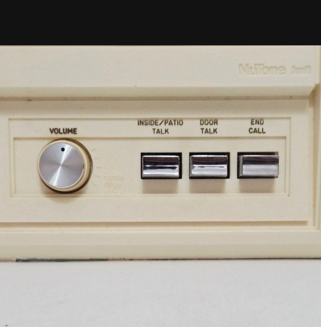 VTG Nutone Scovill Intercom Speaker & Metal Wall Insert E1170 * Read