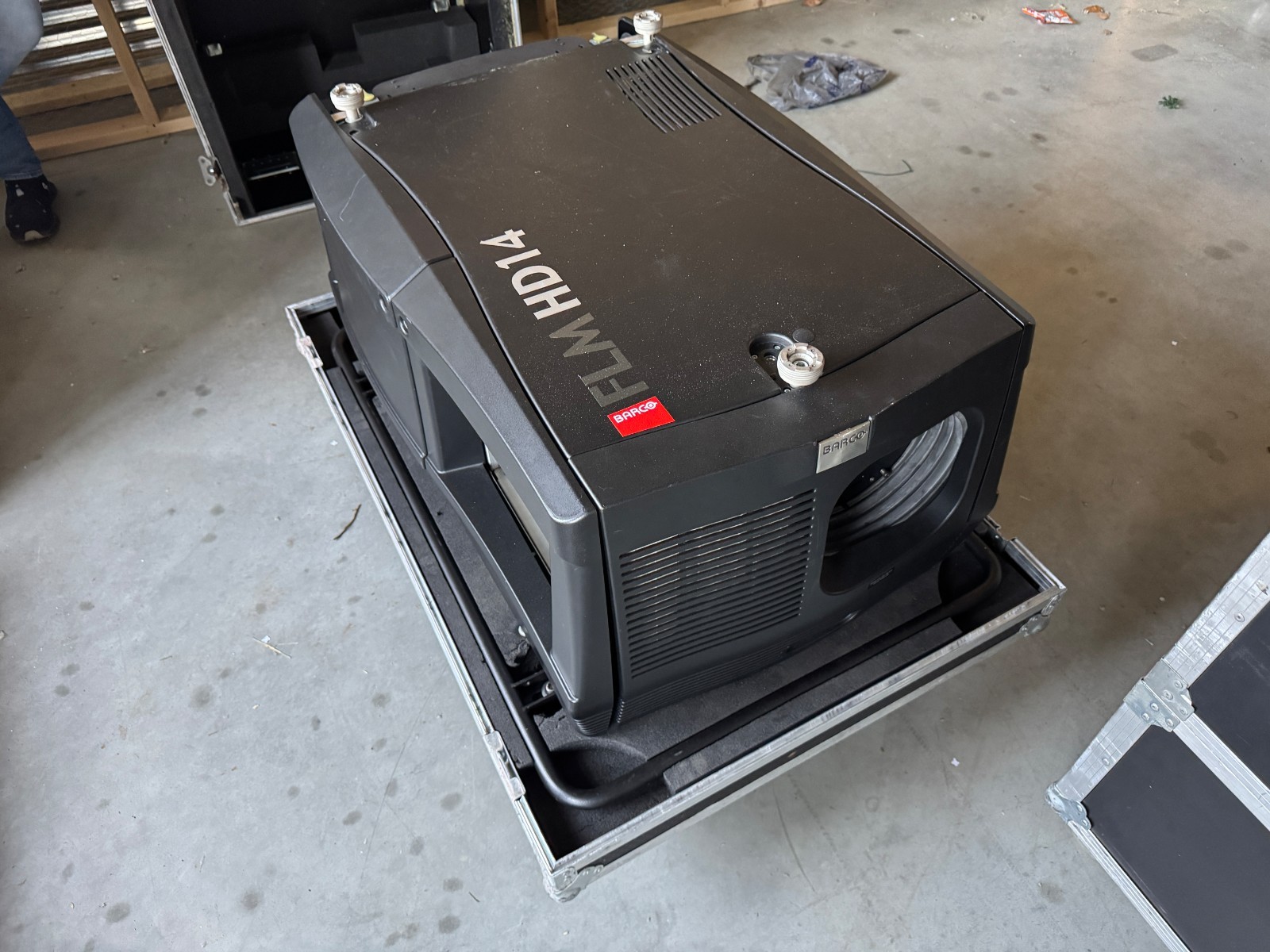 Barco FLM HD14 - SXGA 3 Chip DLP - 14K Lumens Lamp Projector 1080P HD SDI PARTS