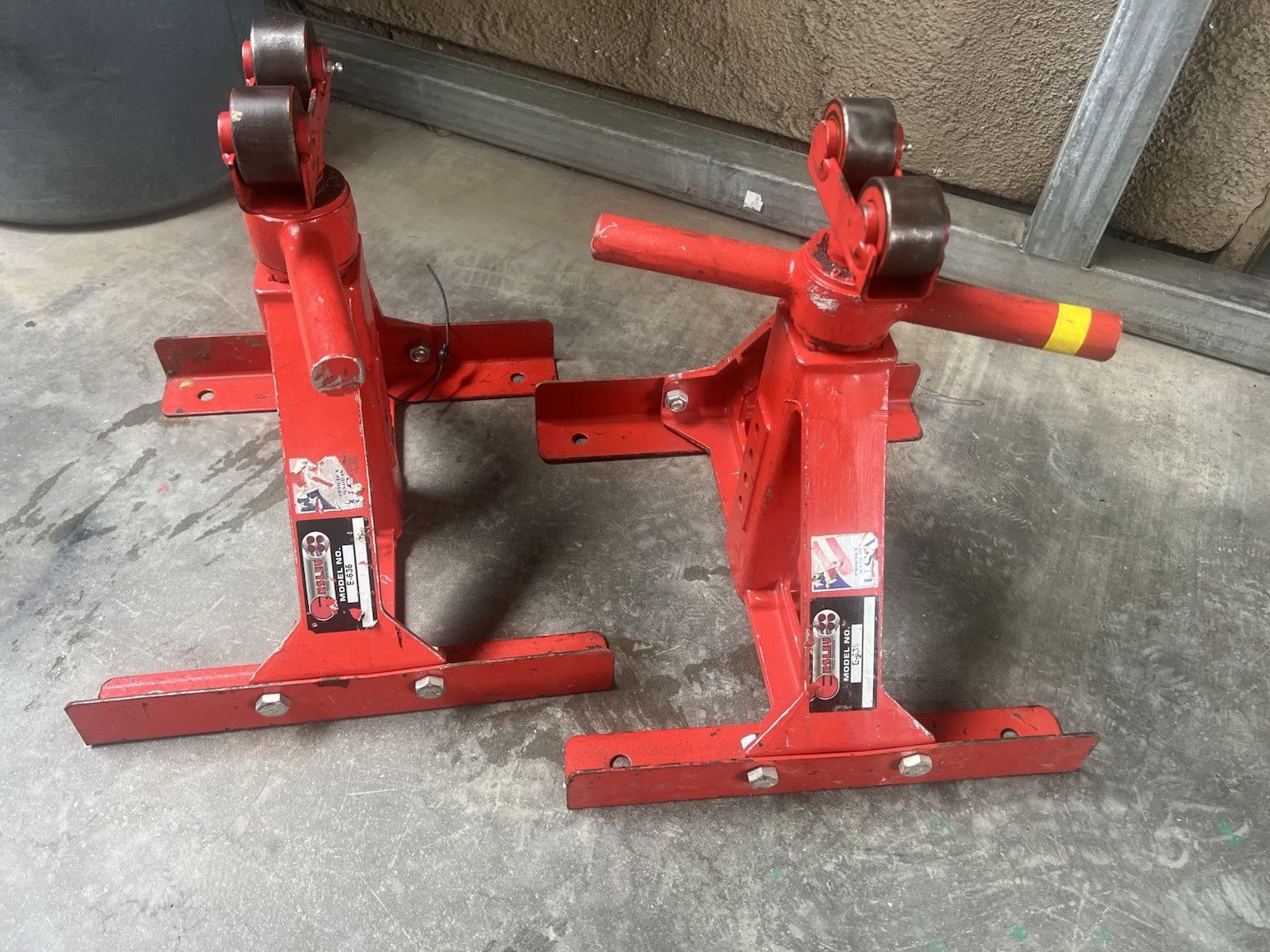 Lot Of (2) Ensley E-635 Reel Jack Stand