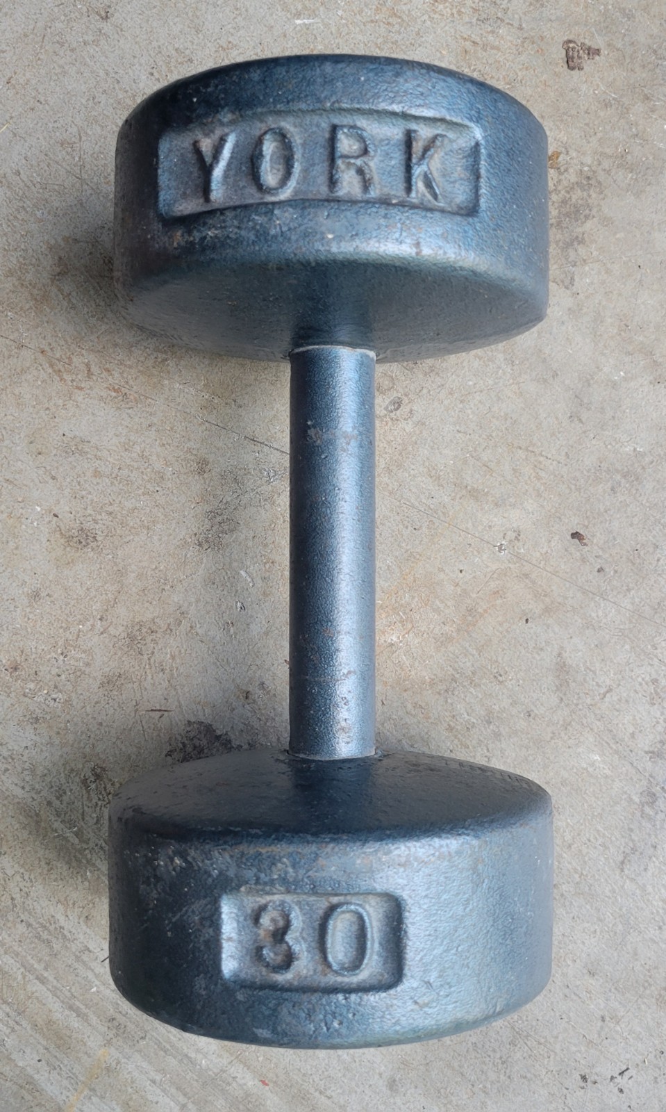 YORK ROUNDHEAD DUMBBELL RARE BLUE WEIGHT 30 LB. VINTAGE IRON VG COND.