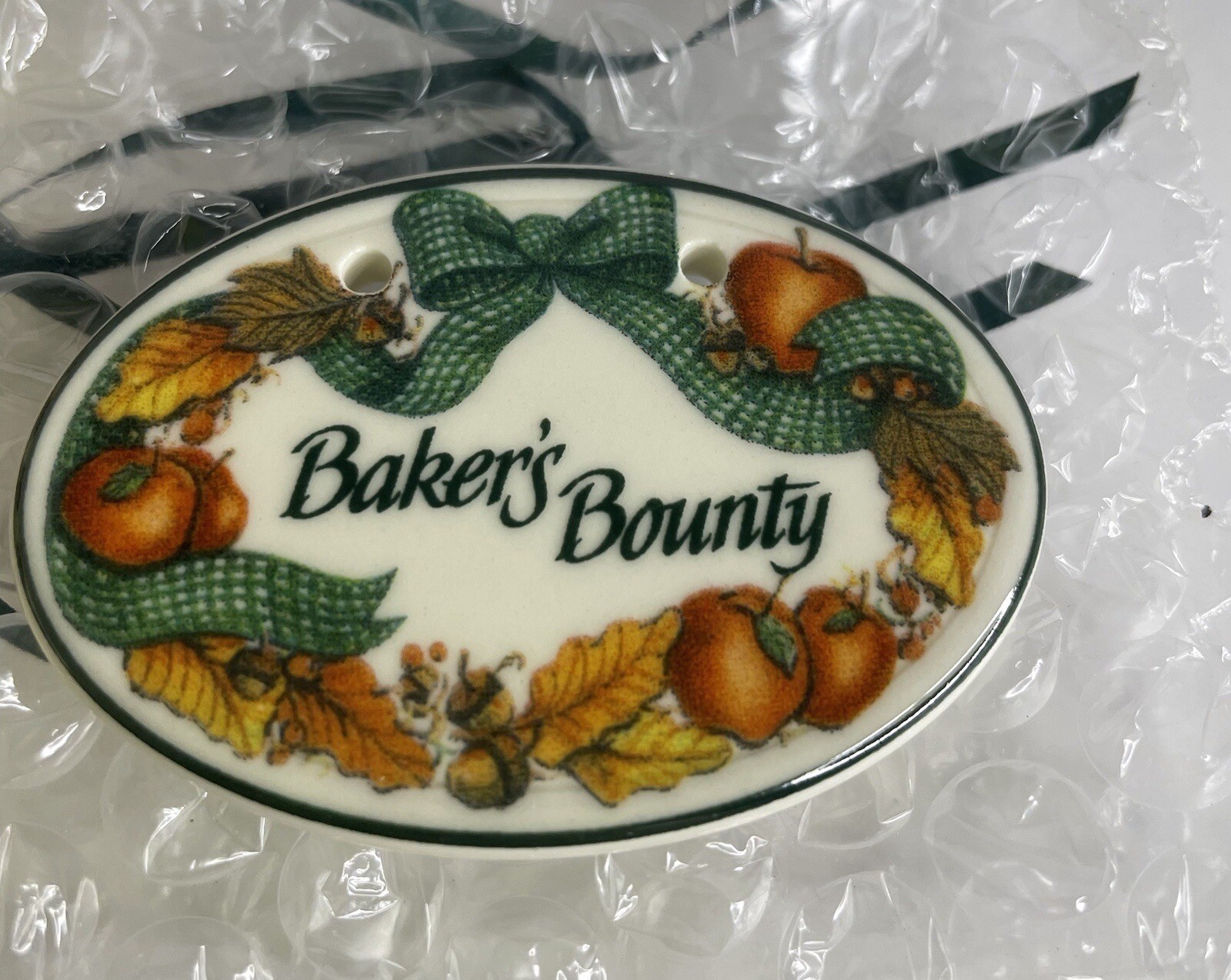 Longaberger Tie On:Baker’s Bounty Oval 33669. EUC