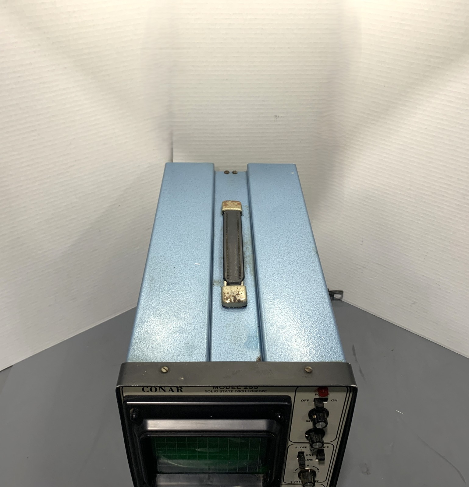 Vintage CONAR Model 255 Solid State Oscilloscope 50/60HZ 115V Tested
