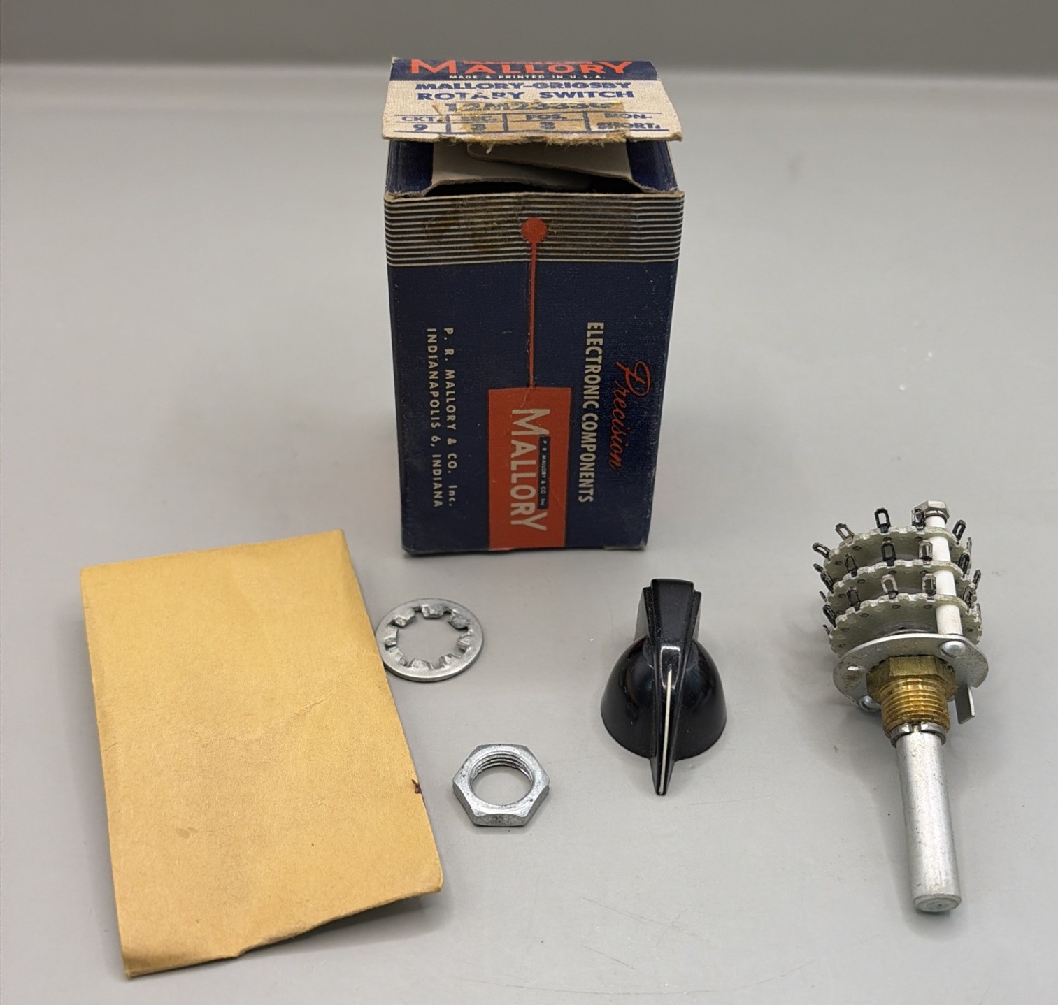 Mallory 12M2333G 9 CKT 3 Sec 3 position ceramic rotary switch New Old Stock