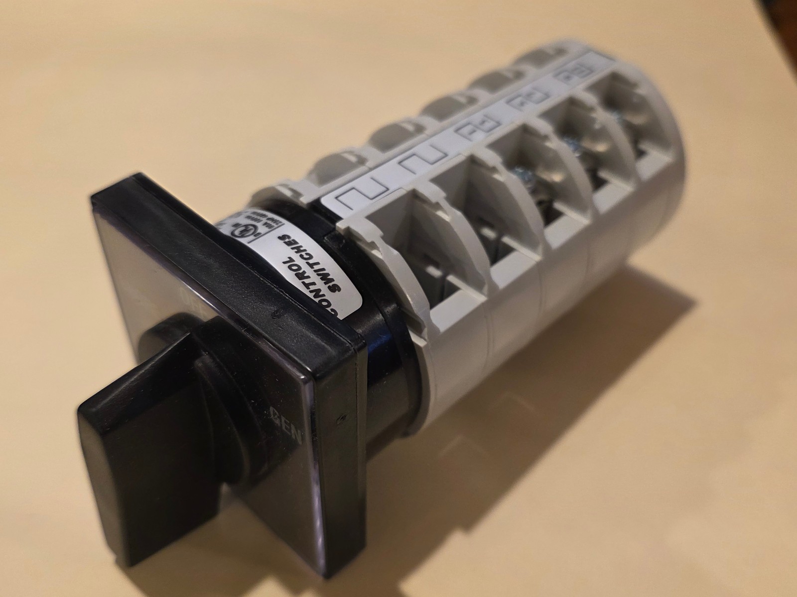 Control Switches N63-US10521-00 510735 Cam Switch 63A, 25hp, Bass 121-0063-022