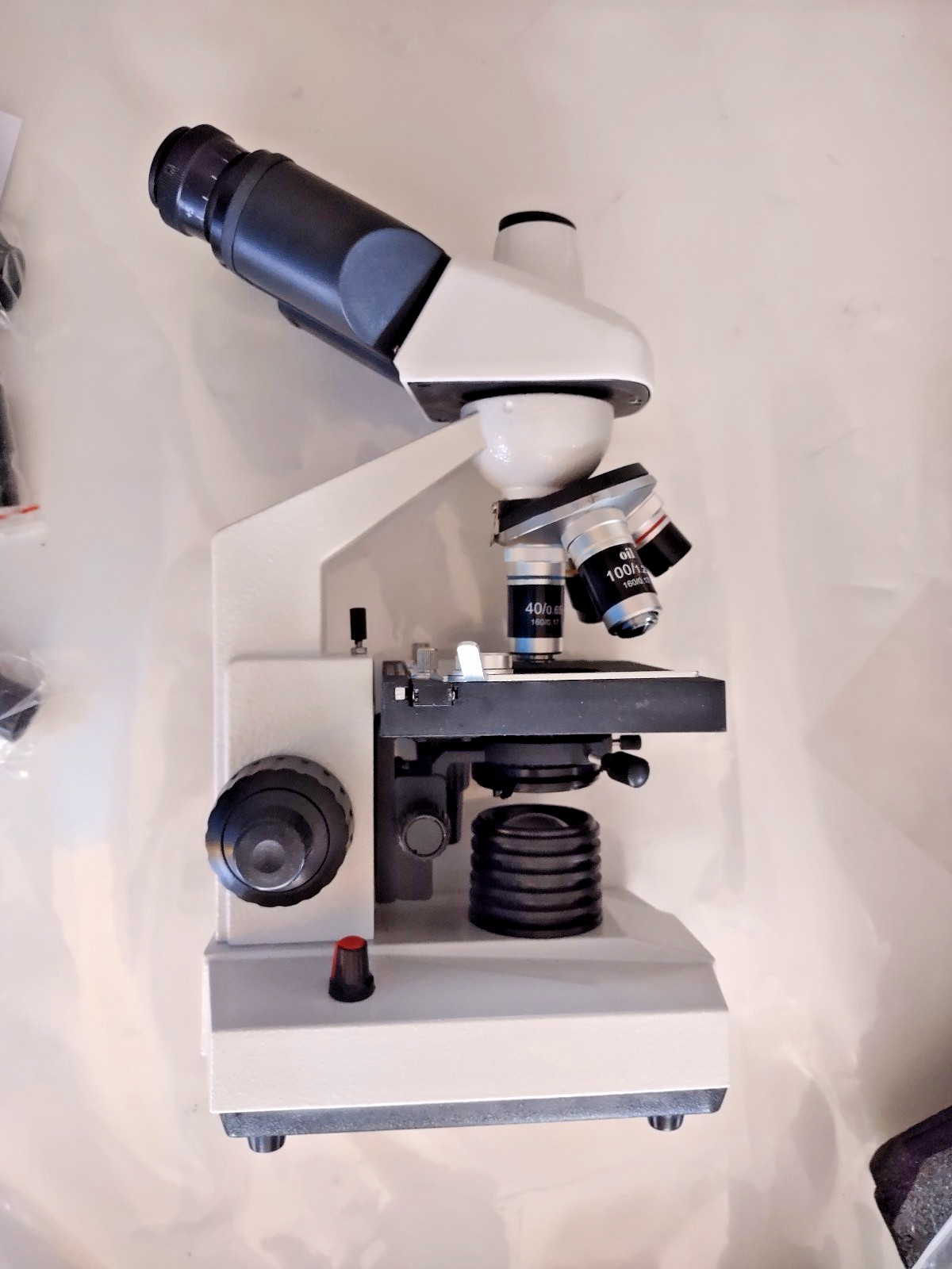 Needs calibration, Trinocular Microscope 40X-5000X Magnification ,