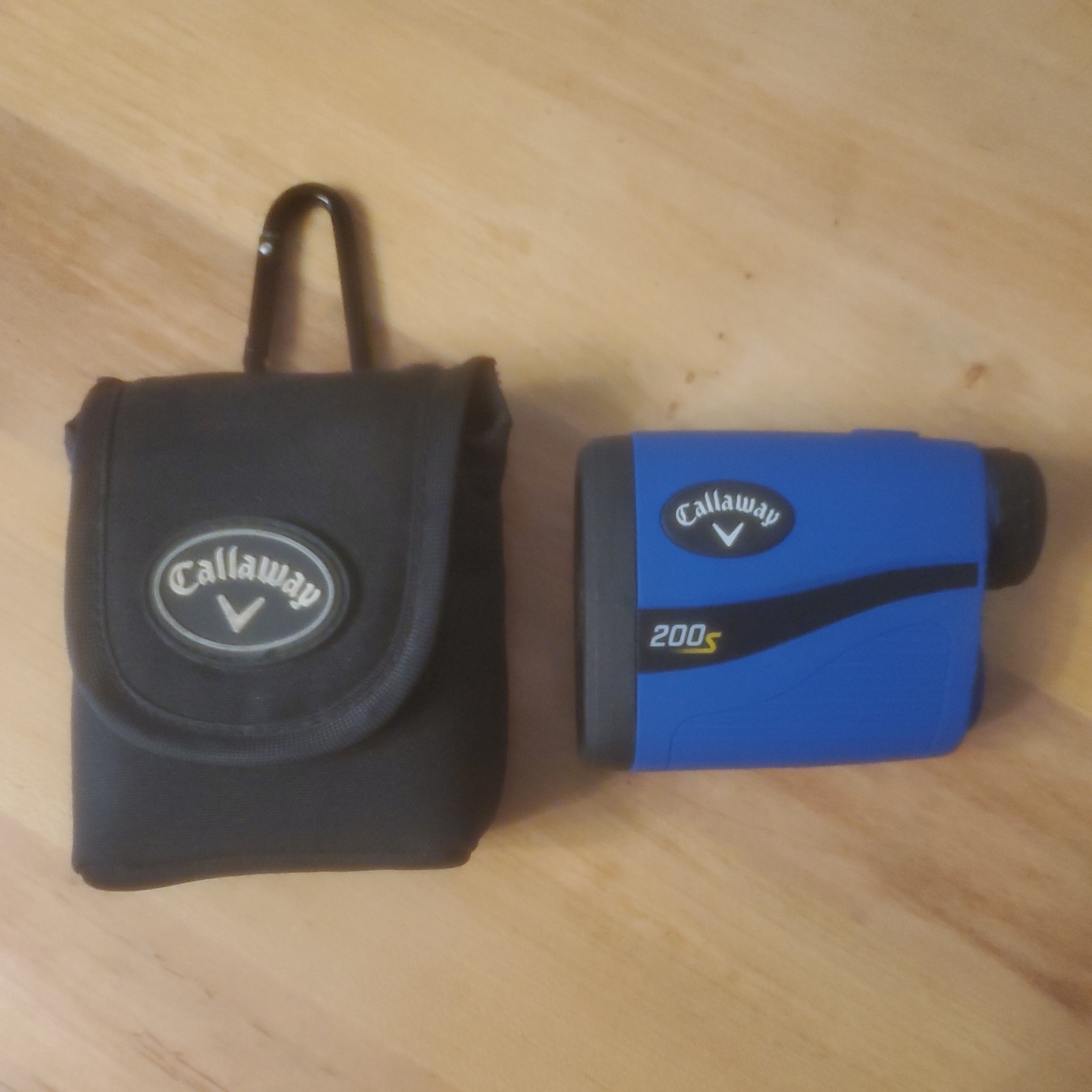 Callaway 200S Laser Range Finder with Slope with Case Golf / Hunting / Target