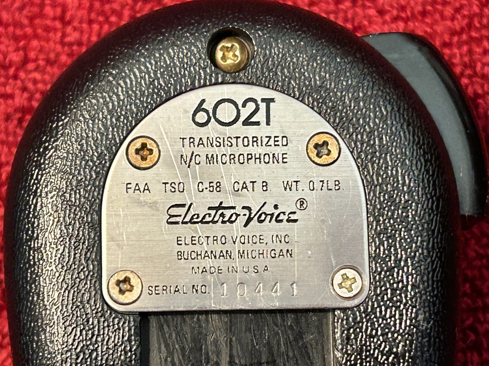 ELECTRO-VOICE MODEL 602T TRANSISTORIZED NOISE CANCELLING HANDHELD MICROPHONE
