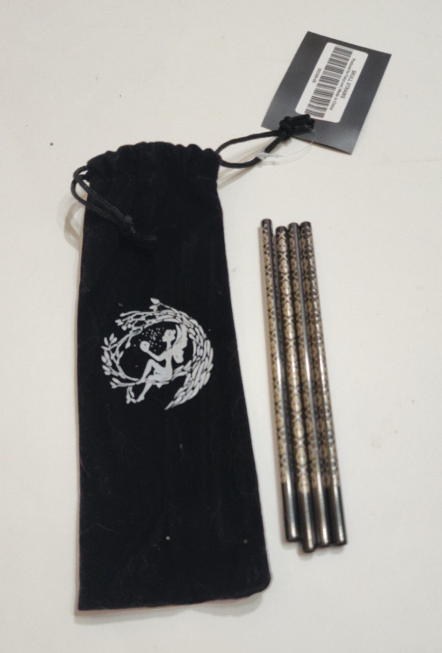 FAIRYLOOT METAL STRAWS GOTHIC SKULLS BLACK SILVER WITH CLEANER POUCH AUGUST 2023