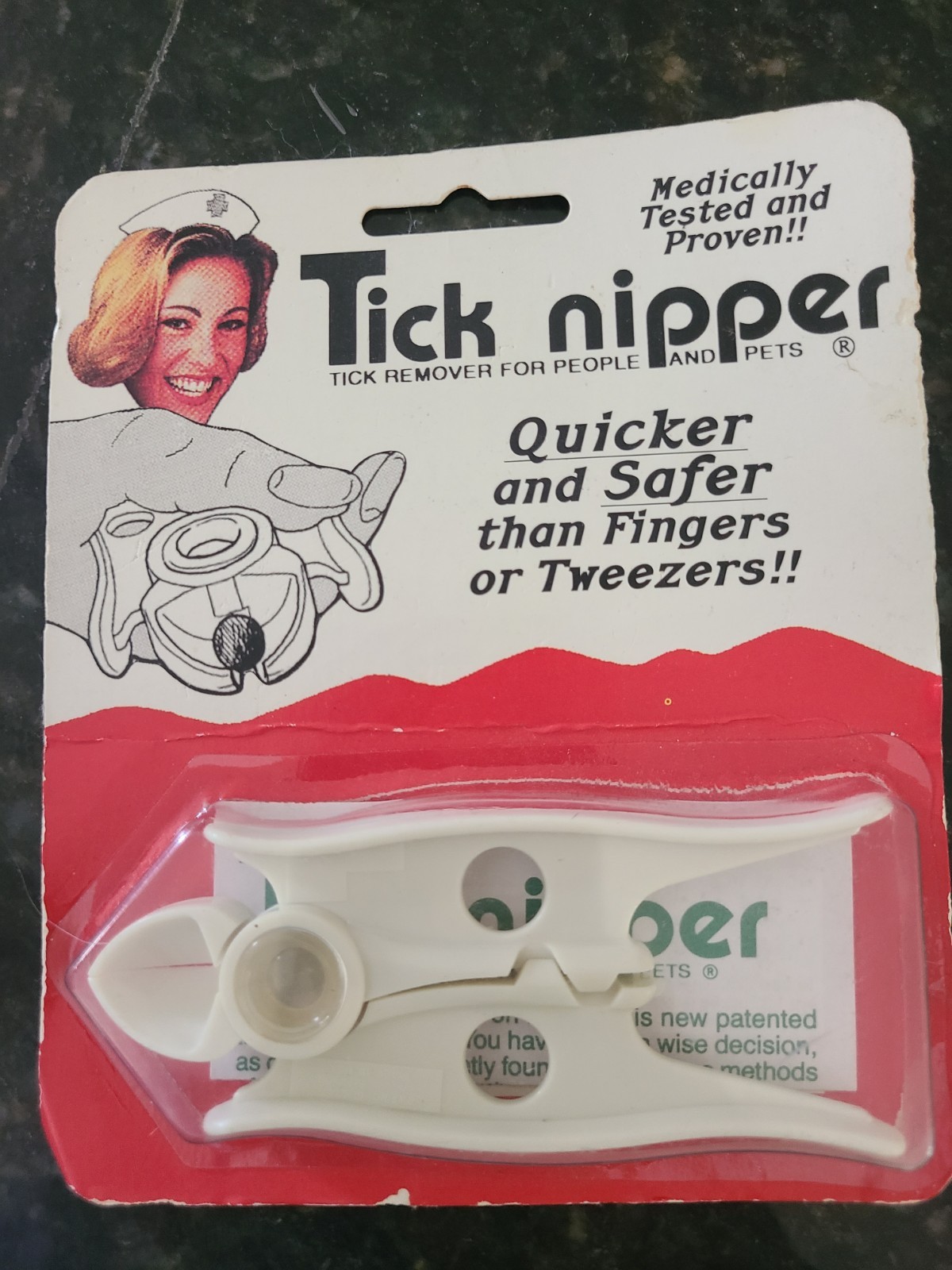 Tick Nipper Remover - Quickly Removes Ticks with Head - Safe for Pets & Kids