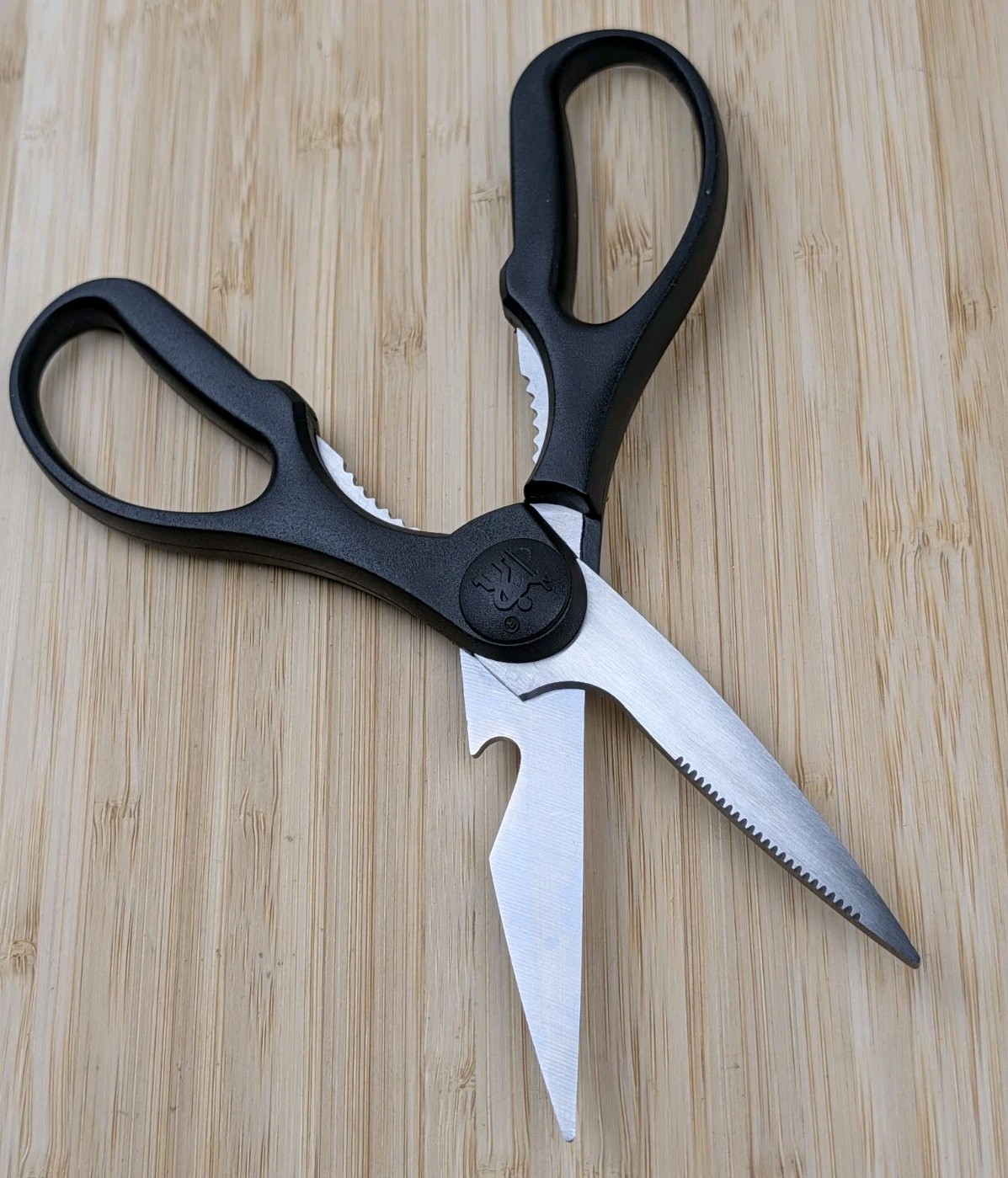Henckels International - KITCHEN SCISSORS w/ Bottle Opener & Nutcracker, NEW