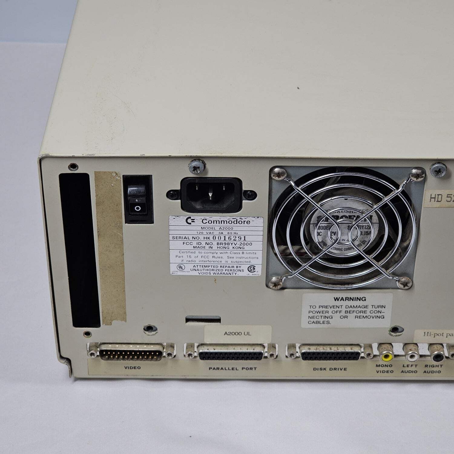 Commodore Amiga 2000HD Vintage Personal Computer A2000