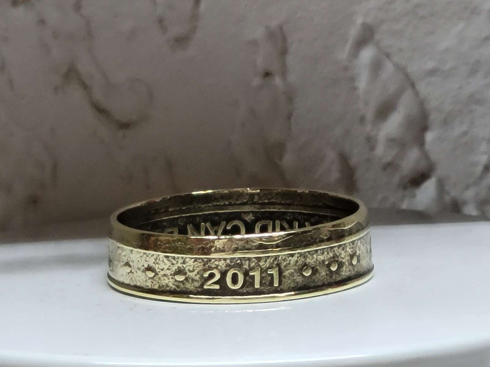 CHUCK e CHEESE - 2011 - Size 12 Token Coin Ring