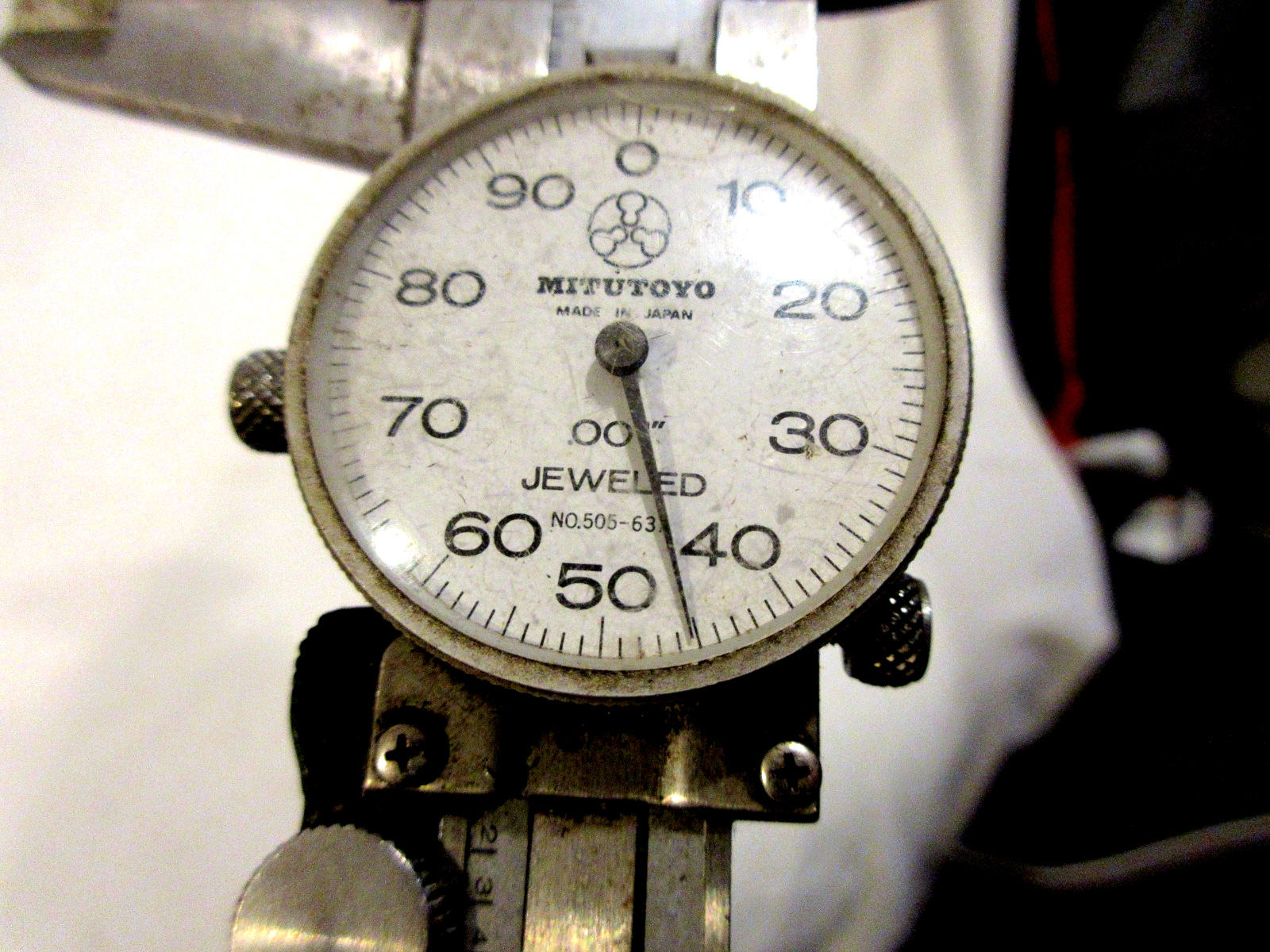 Mitutoyo 505-637 Dial Caliper 6"