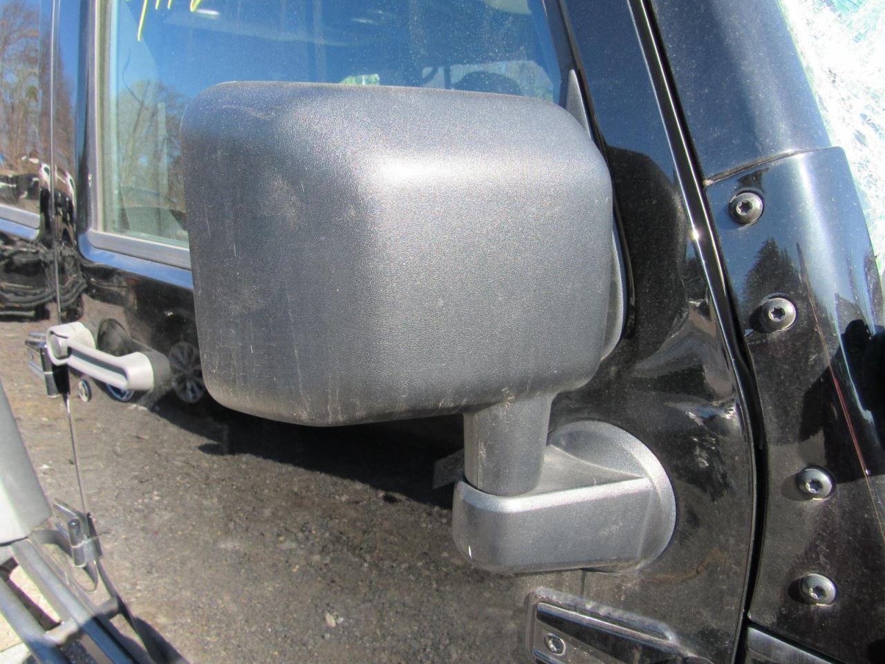 TJ 2014 Glove Box 1032890