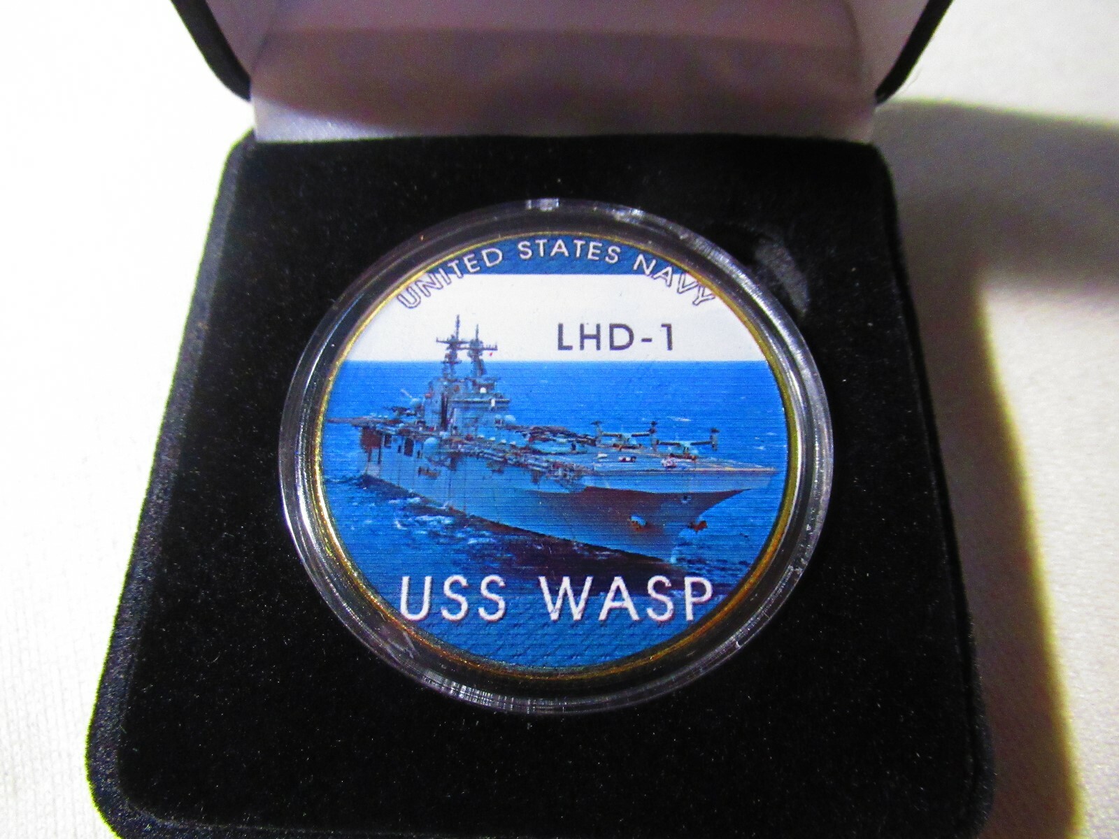 US NAVY - USS WASP - LHD-1 Challenge Coin w/ Presentation Box