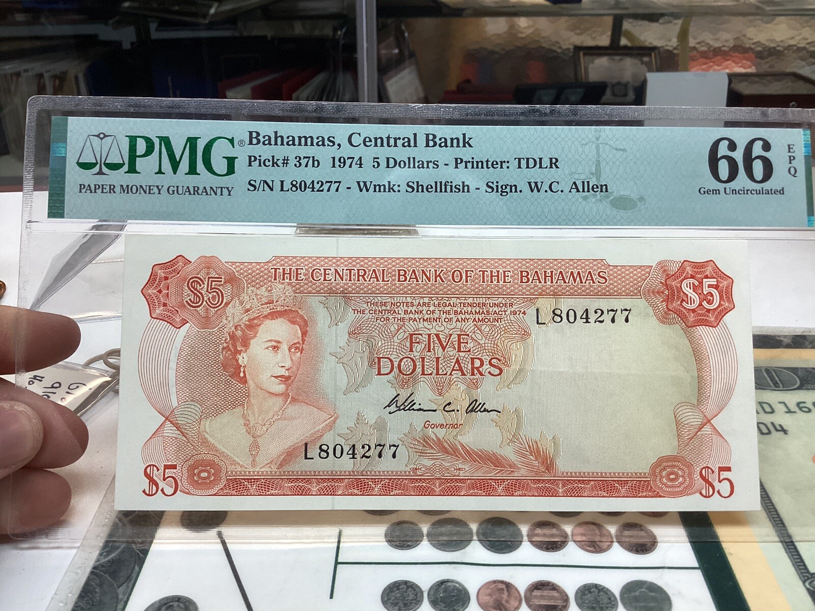 Bahamas Central Bank 1974 $5 Pick 37B PMG 66 EPQ