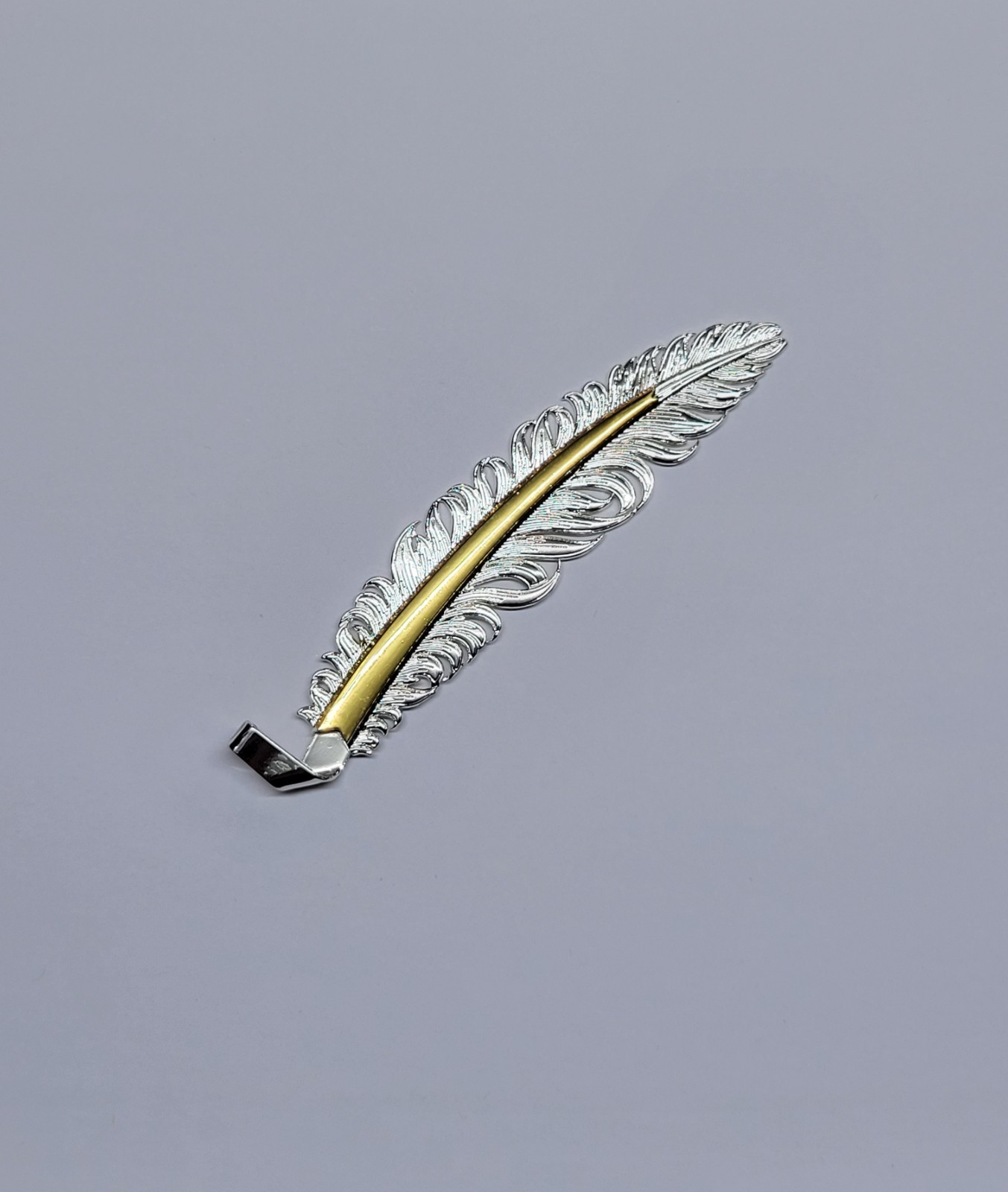 Toro Loco Classic Hat Feather Silver Tone / Gold Trim