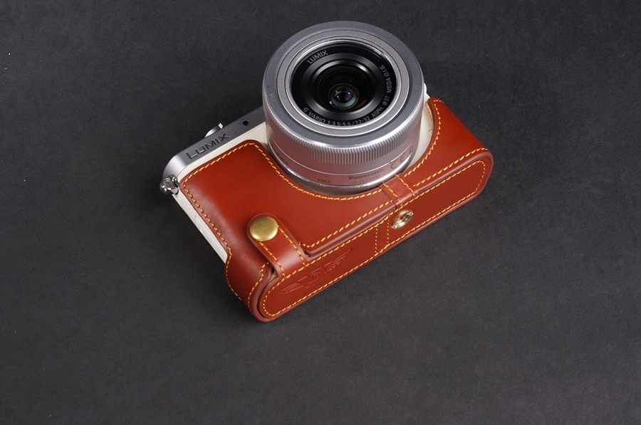 Genuine Real Leather Half Camera Case Bag Cover for Panasonic GM1 GM1S OPEN、