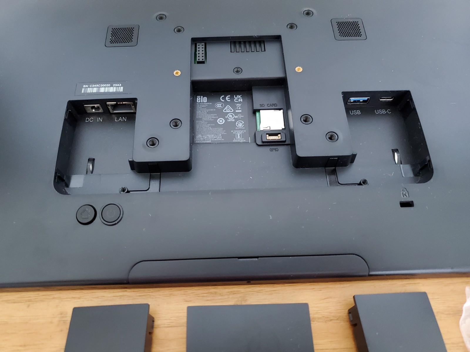 ELO 15" I-Series 4.0 AiO Android 12 Touchscreen Tablet Computer - E792461