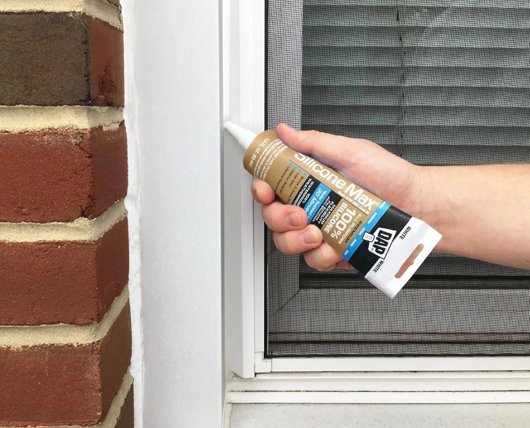 NEW DAP Waterproof Clear Silicone Max Window, Door And Siding 2.8oz Home Repair