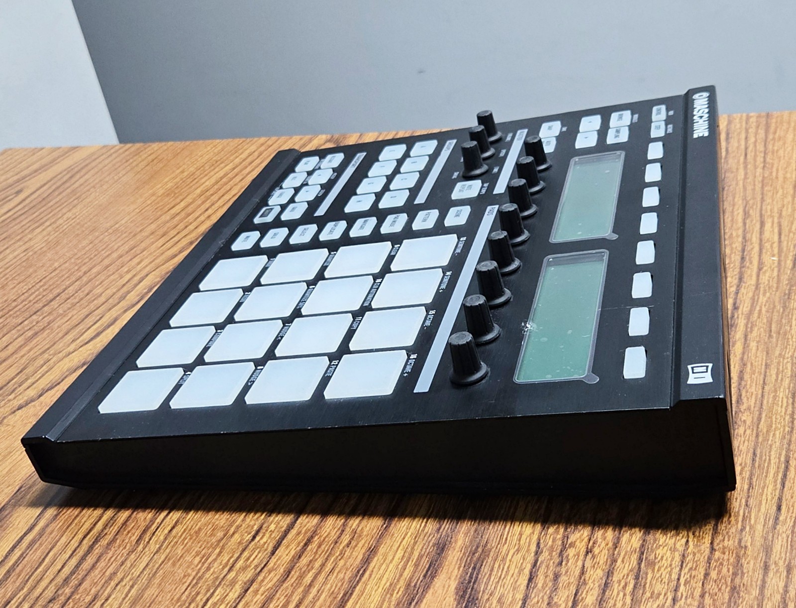 Native Instruments Maschine Controller NIGB11D7993