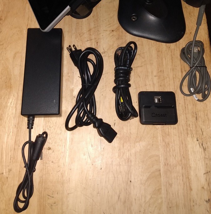 Toast Flex TT200 POS Dual-Display Includes Cable and Extras