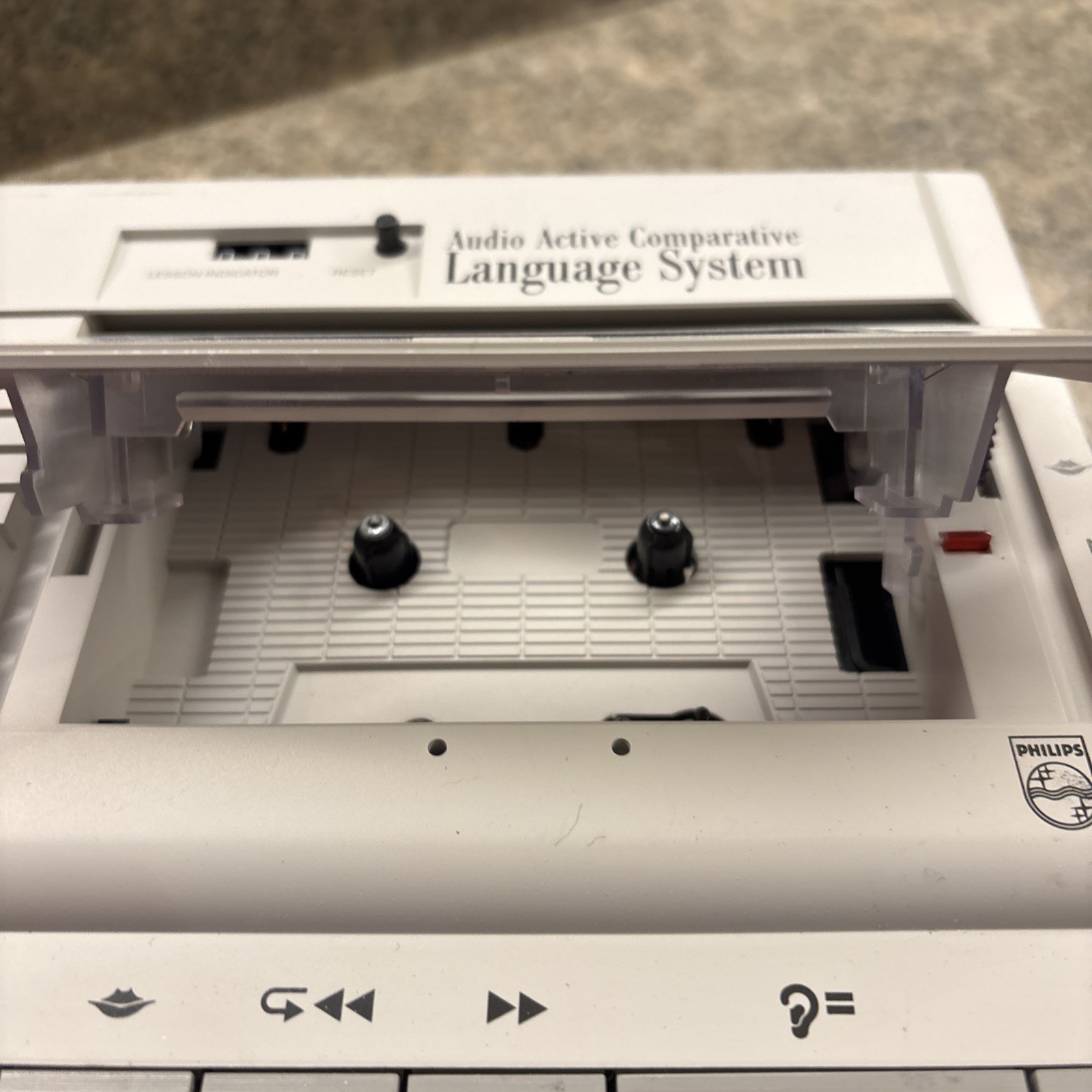 Philips AAC7000 Audio Active Comparative Language System Cassette Player 70's