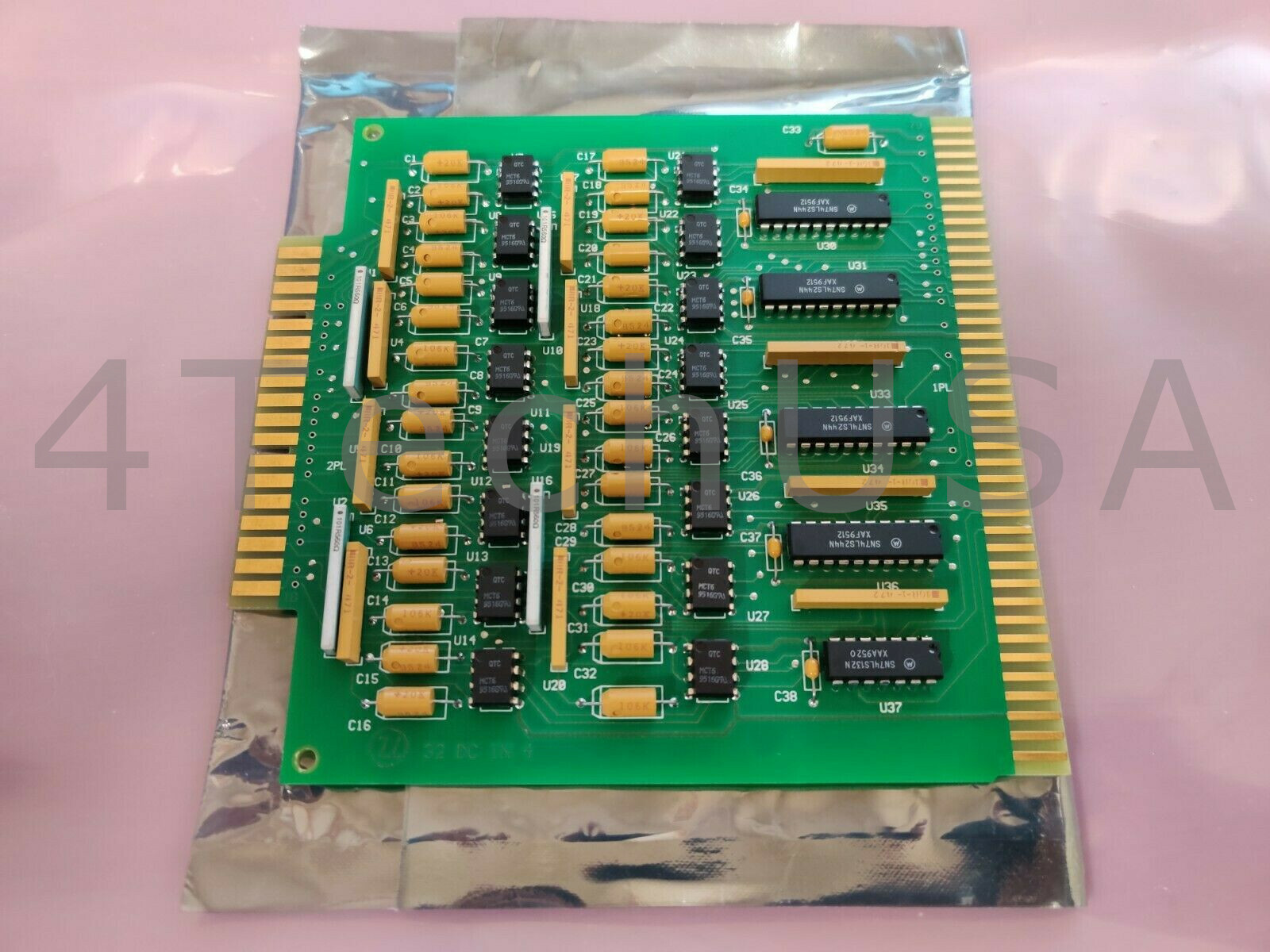 Universal Instruments 32 DC In 4 45656401