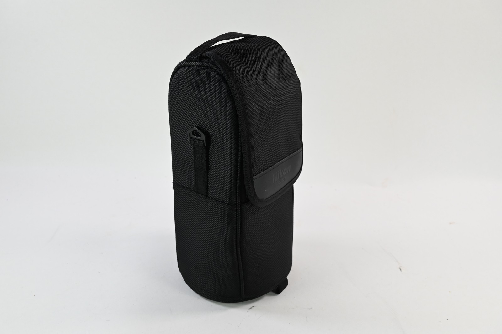 Nikon CL-M2 Lens Case For 300mm f/4.0D ED-IF AF and 70-200 f/2.8 #G934