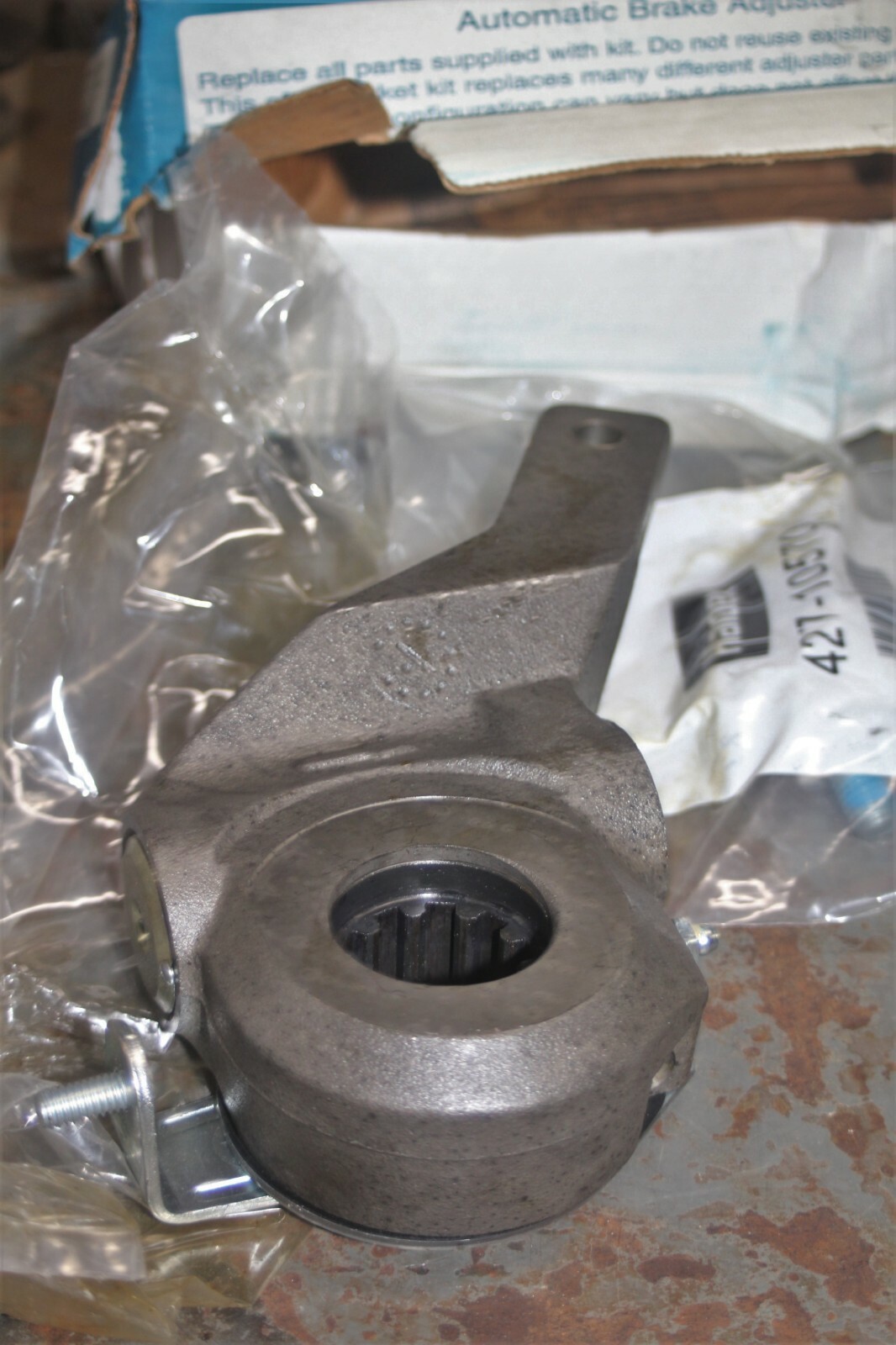 Haldex LH Slack Adjuster 41910743