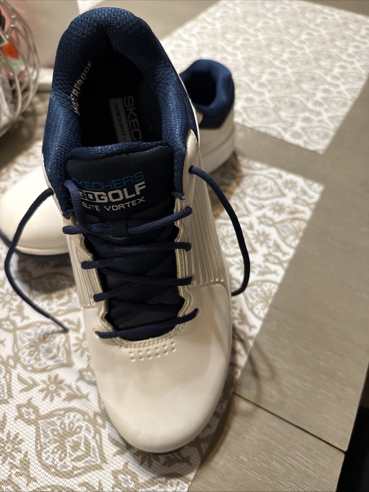 Skechers golf shoes for men. Size 7.5