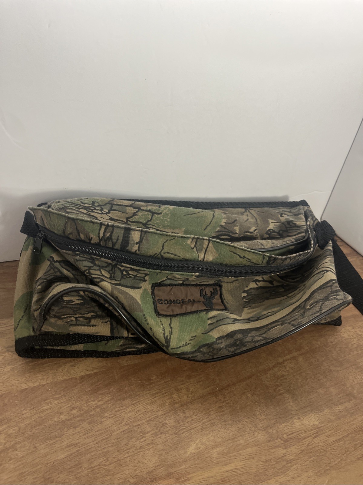 Conceal Extra Large Waist Fanny Pack Hunting Realtree Camo 7 Zippers