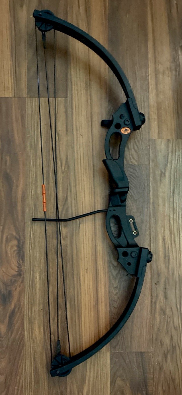 High Five MX Bow Compound Bow Model 547 Black w/ High-Five Limbs