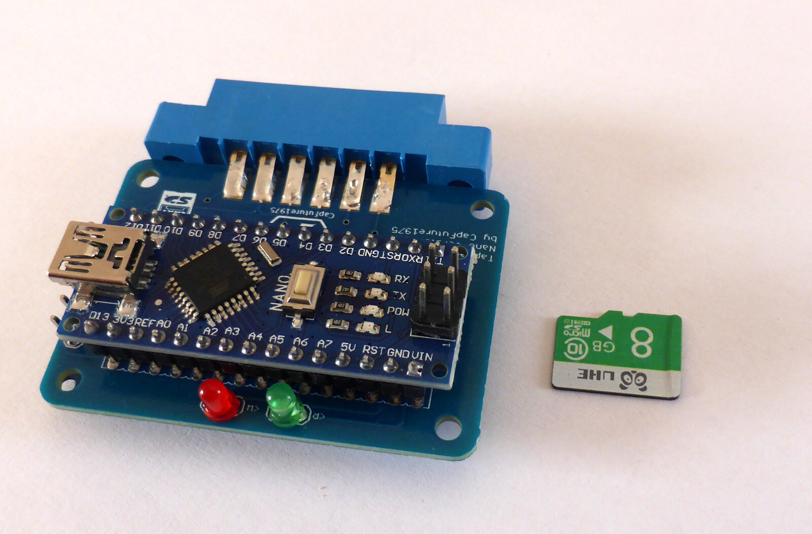 Commodore 64/128 TapeCart SD + Micro SD Card with Software