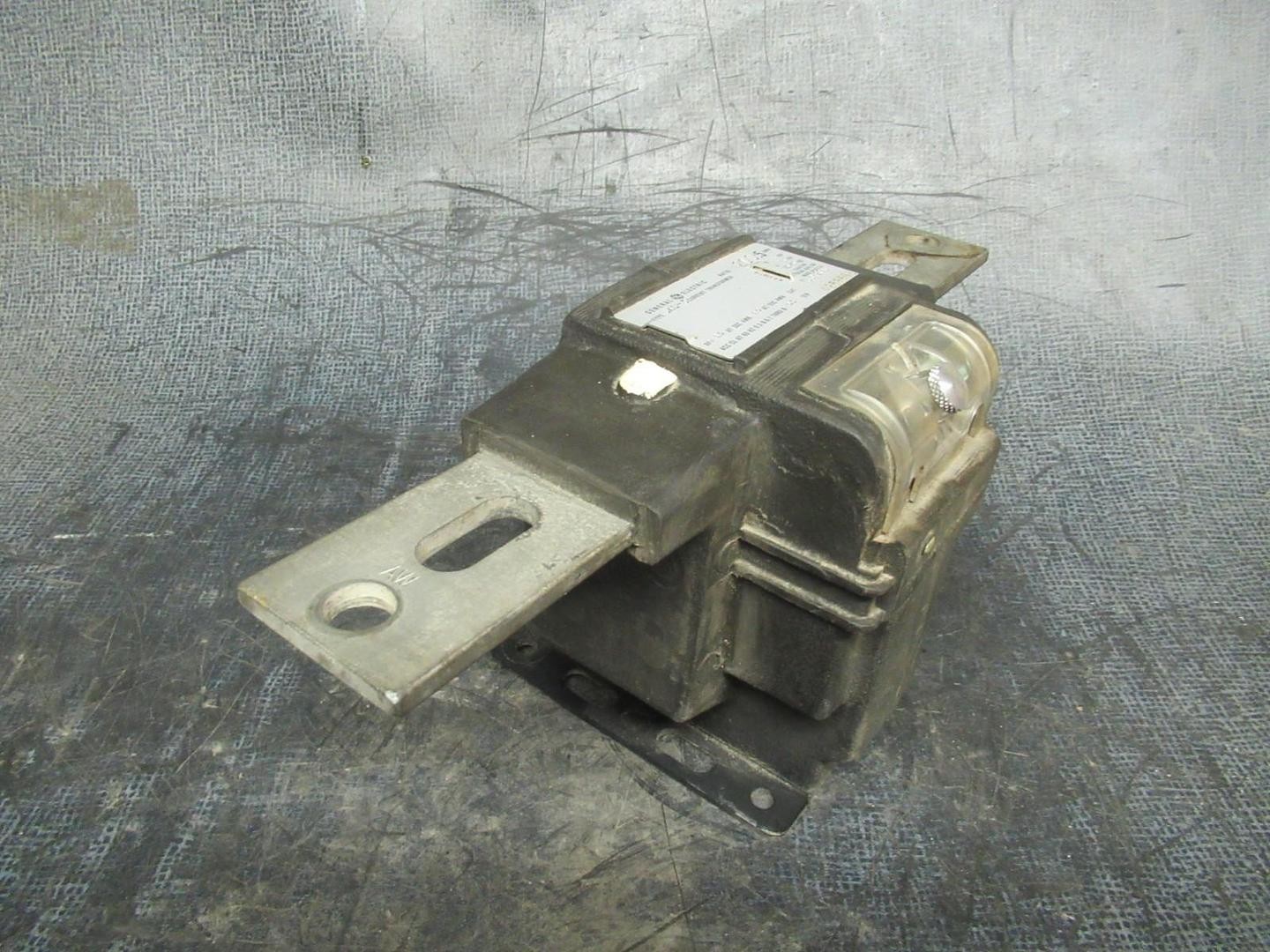 GENERAL ELECTRIC 753X2G11 RATIO:200:5 50/60HZ **WARRANTY INCLUDED**