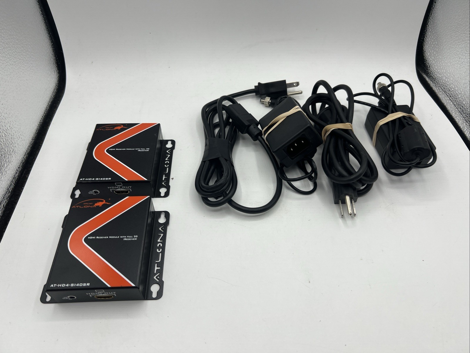 LOT of (2) Receivers / HDMI OUT ONLY -- Atlona AT-HD4-SI40SR