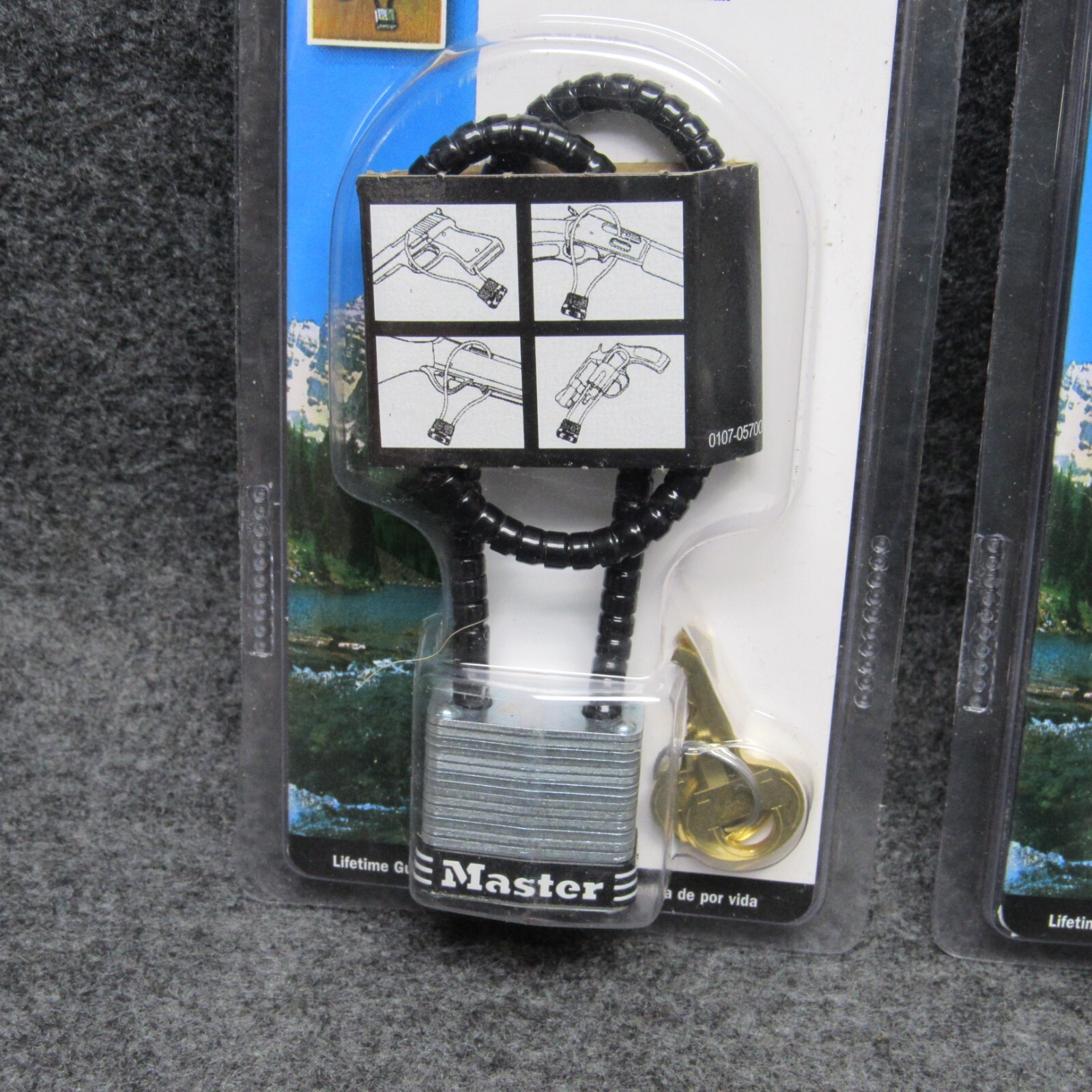 2 Master Lock 107DSPT Gun Locks New In Package 2002 USA