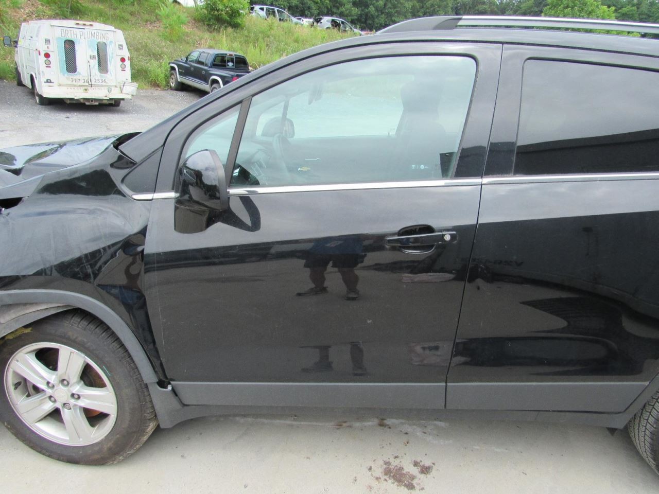 TRAX 2018 Glove Box 1059765