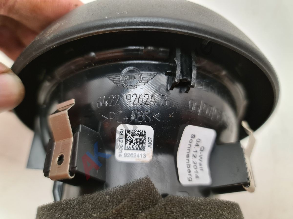 MINI Cooper One S F55 F56 F57 - Outer Dash Heater Vent Left or Right 9262413