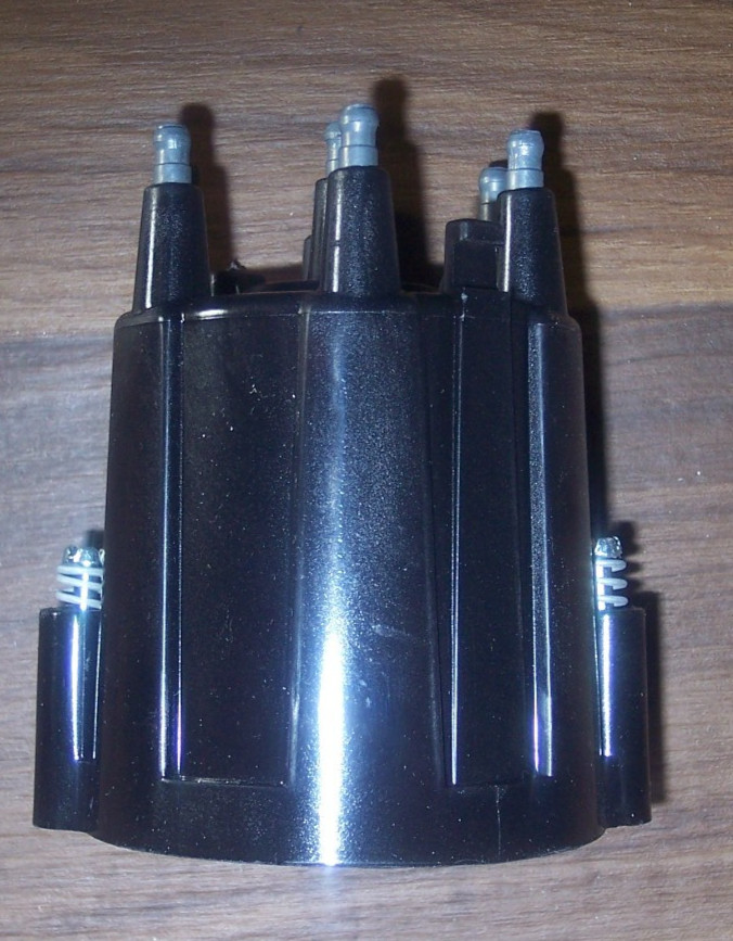 KEM MANUFACTURING  ~ #1446X DISTRIBUTOR CAP  ~ NOS Q1L3