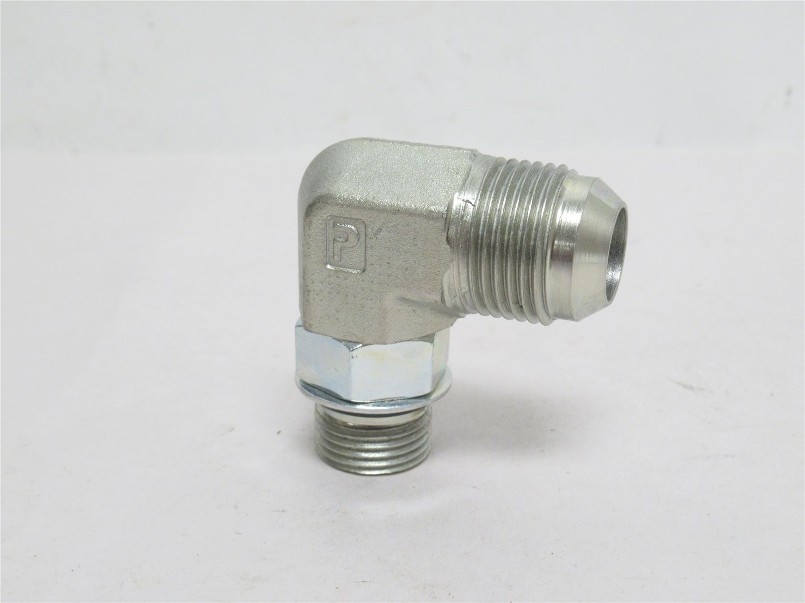 242925 New-No Box; Parker 12-10 C5OX-S Fitting 90Deg Elbow; 3/4 JIC x 5/8 BOSS