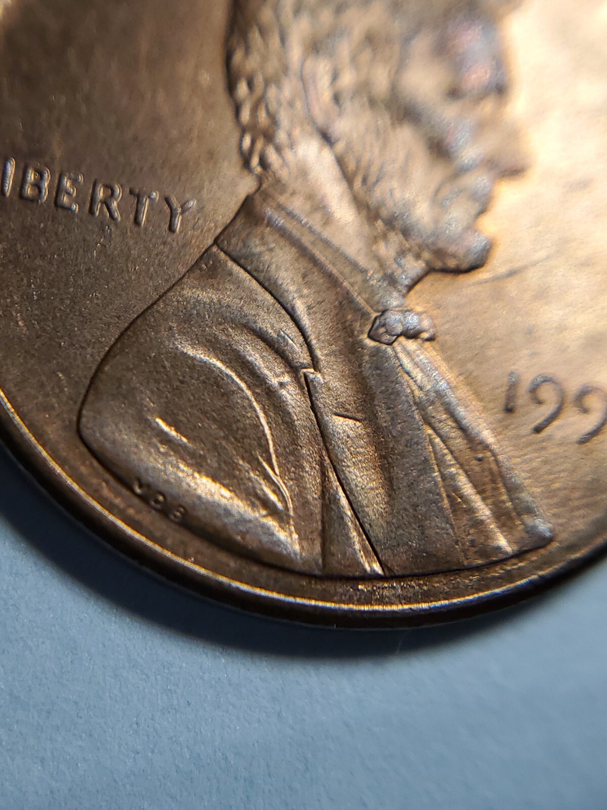 2007p & 1996p strike through wire or string error Lincoln Memorial Cent #44