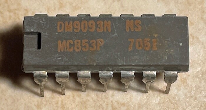 National DM9093N MC853P Dual JK Flip Flop - NOS - Vintage 1970/71 !