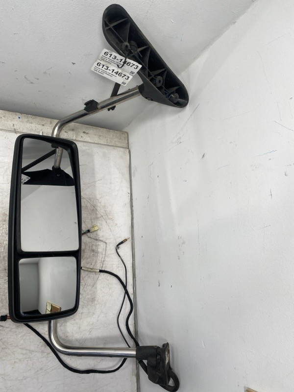 2015 International Prostar Mirror 3757560C91 (613-14673)