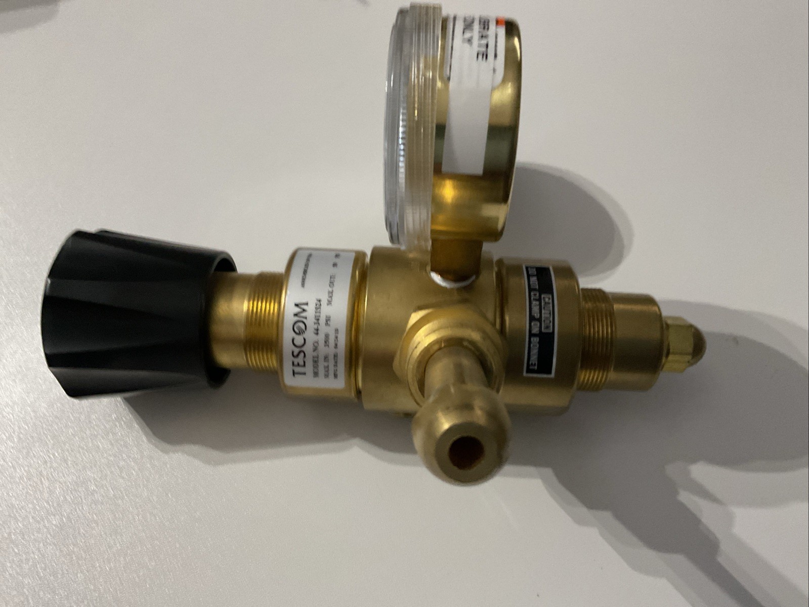TESCOM REGULATOR MODEL# 44-3411S24