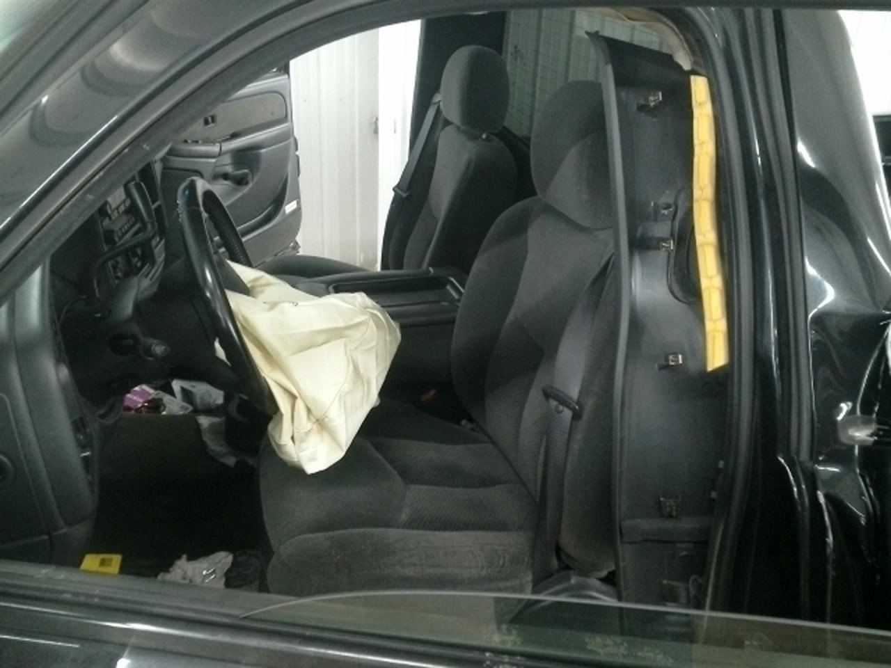 SLVRADO15 2003 Owners Manual 104830373