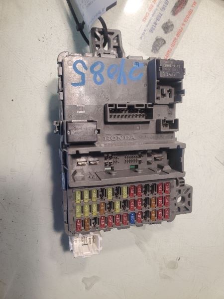 CIVIC     2018 Fuse Box Cabin 45730
