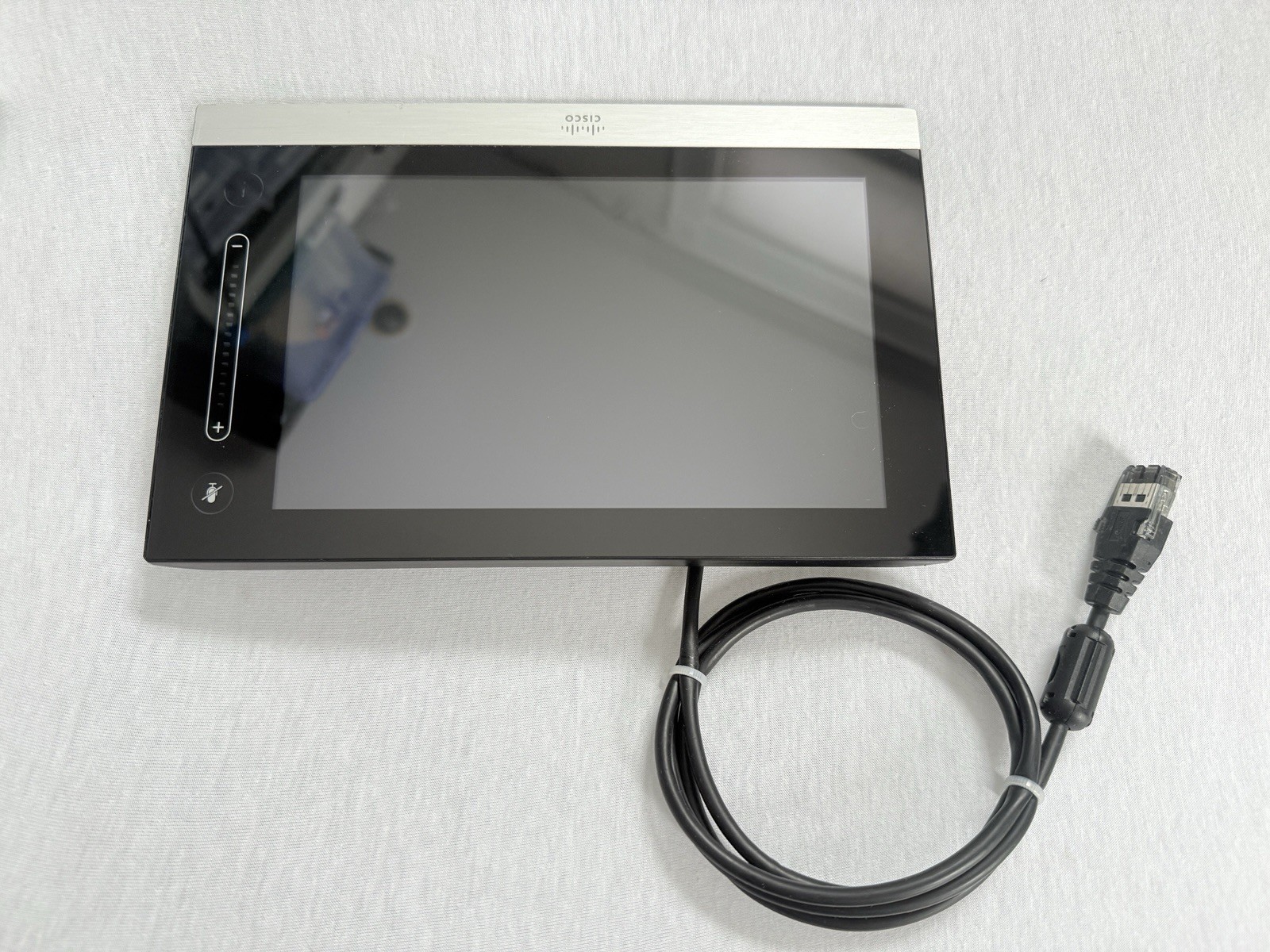 Cisco CTS-CTRL-DV8 Telepresence 8" Touch Panel Conference Unit
