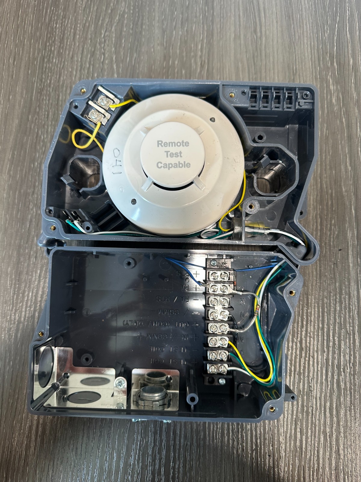 Fire-Lite D355PL Duct Smoke Detector w/ SD355R Head | Used | Wired | No Box |
